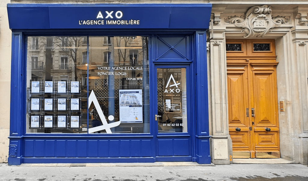 agence-paris-18eme-axo-foncier-vitrophanie-2